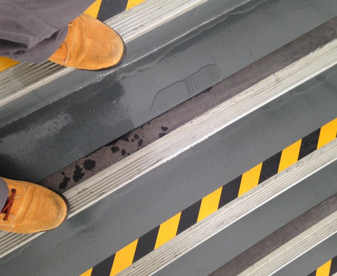 Dural Anti-Slip 25мм Хальтиралтын эсрэг наалт - 5м