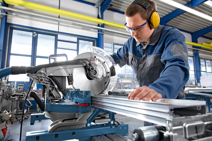 Bosch GCM 800 SJ Модны градустай хөрөө, сунадаг