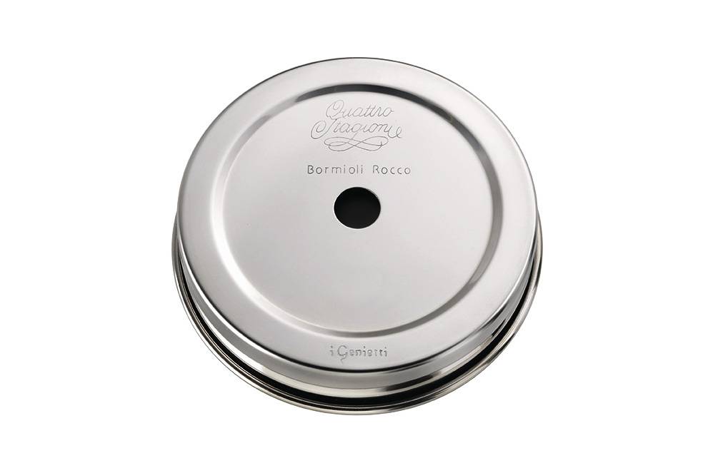 Quatro Stag Соруулны нүхтэй таг