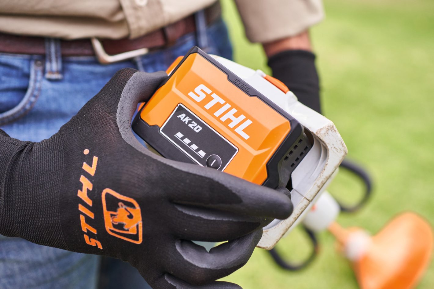 STIHL AK 20 Батарей